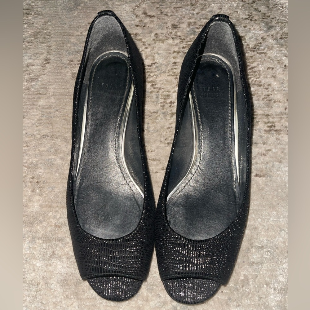 Stuart Weitzman
Textured Suede Peep-Toe Pumps